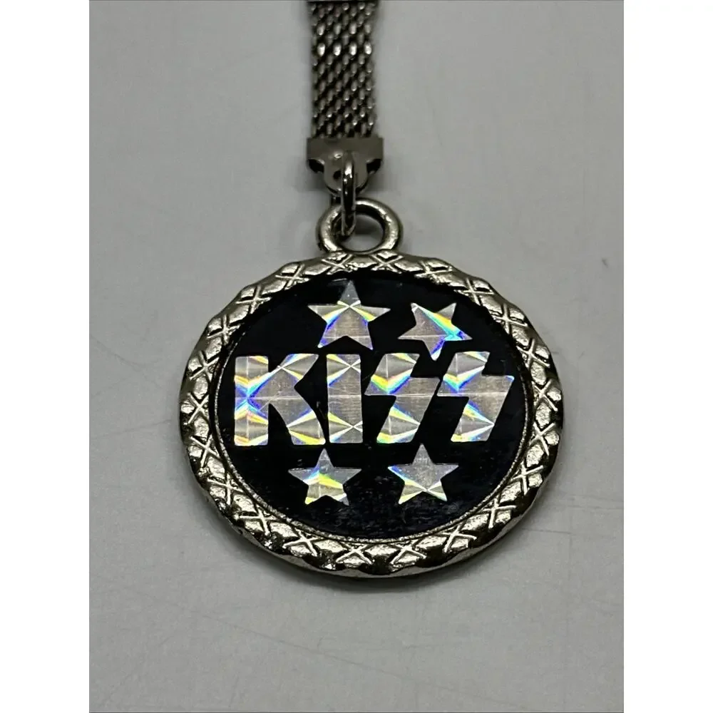 Vintage KISS 1977 Aucoin prismatic mesh keychain Rare